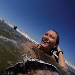 Meet your Posher, Kelly